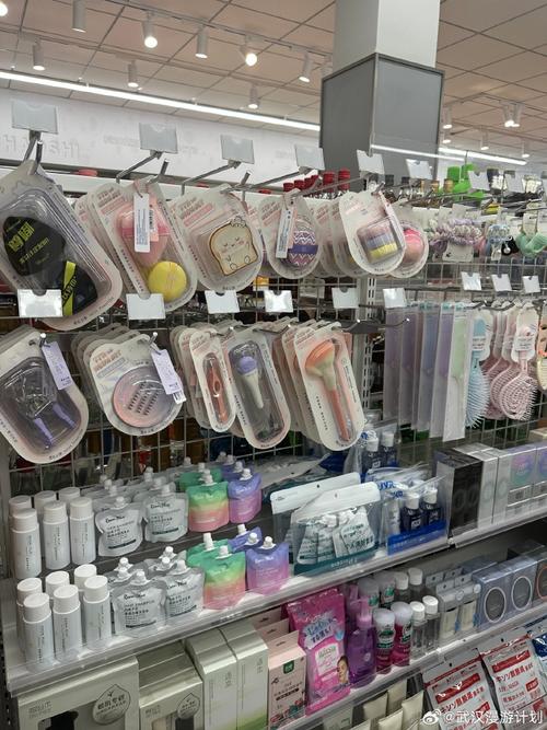 中百超市上新四款产品，商场百货迎来新一轮消费热潮